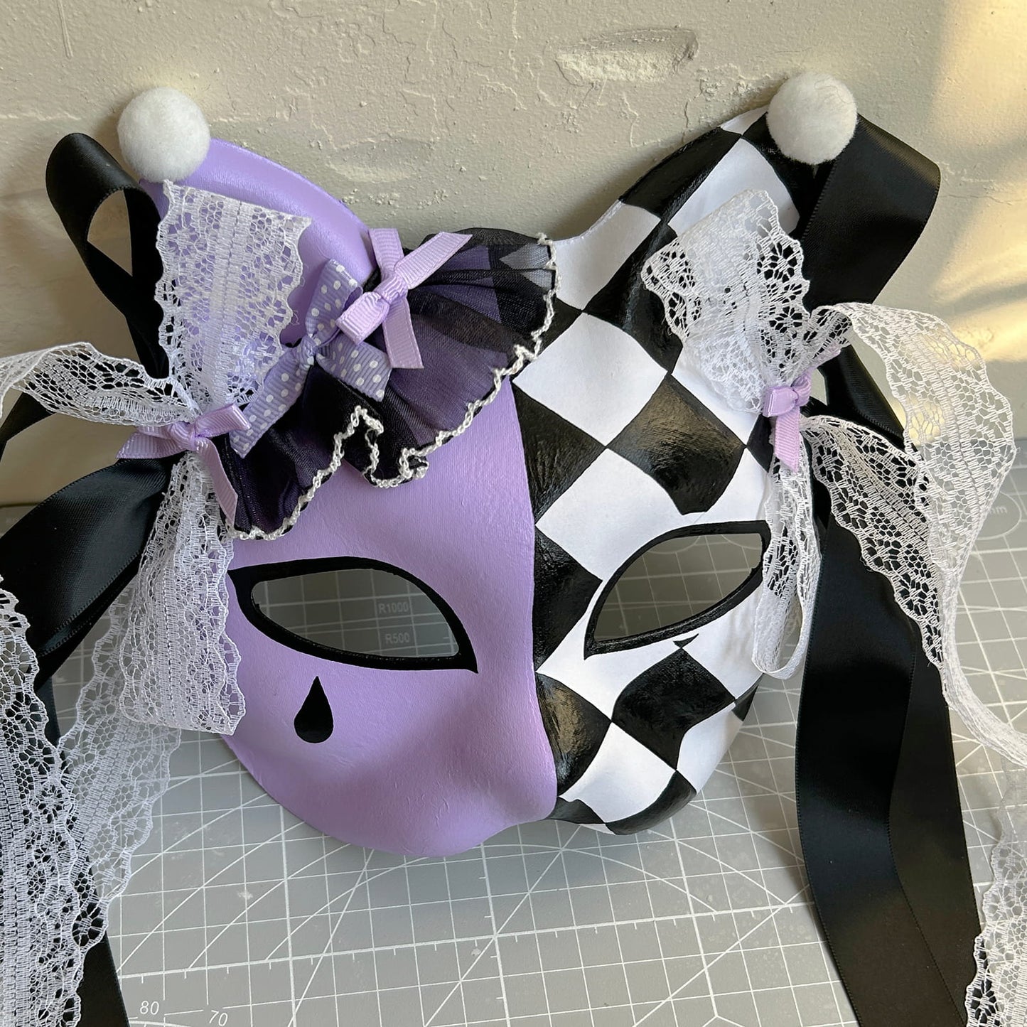 Hand-painted Purple Checkered Masquerade cat mask kabuki 01