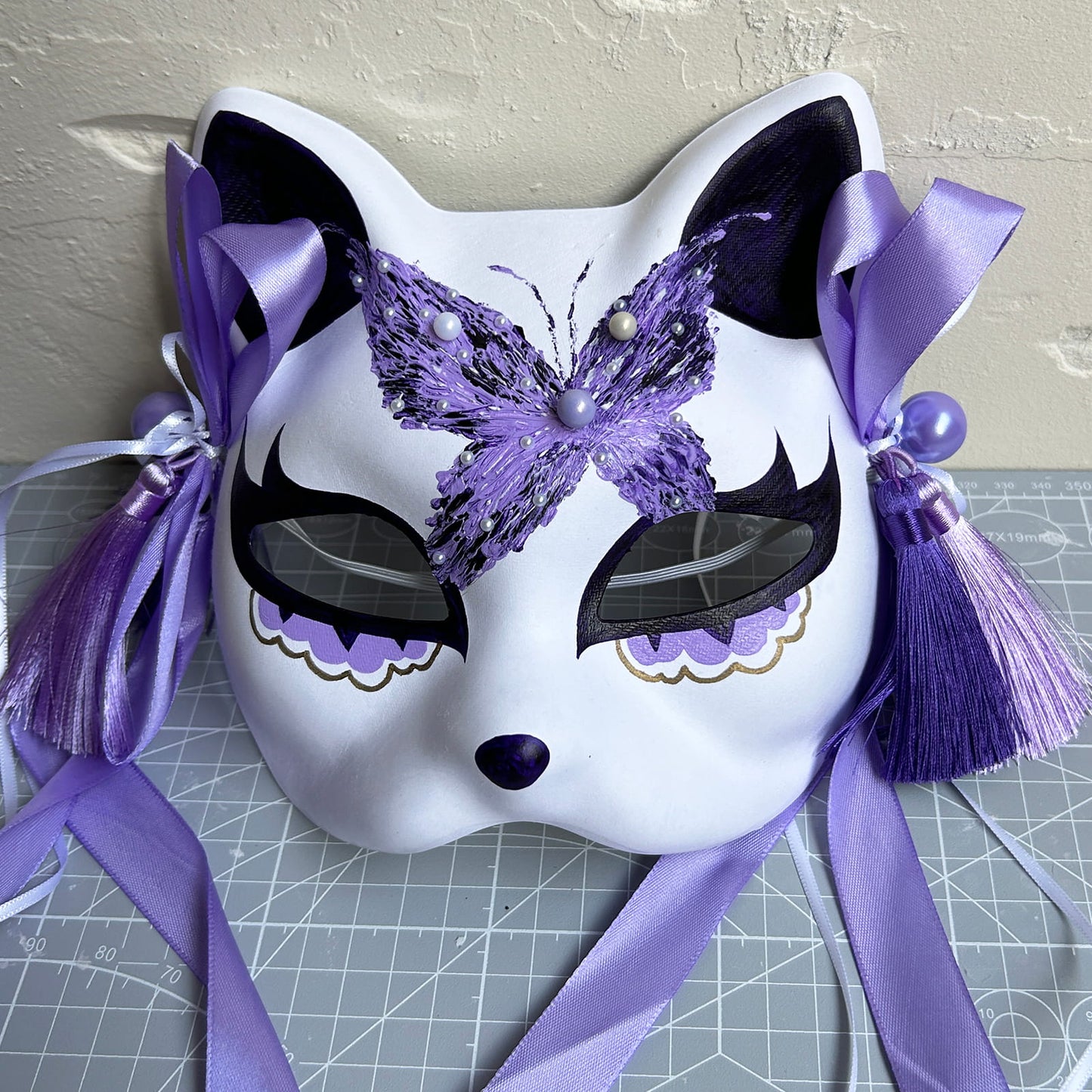 Hand-painted butterfly Masquerade cat mask kabuki 01