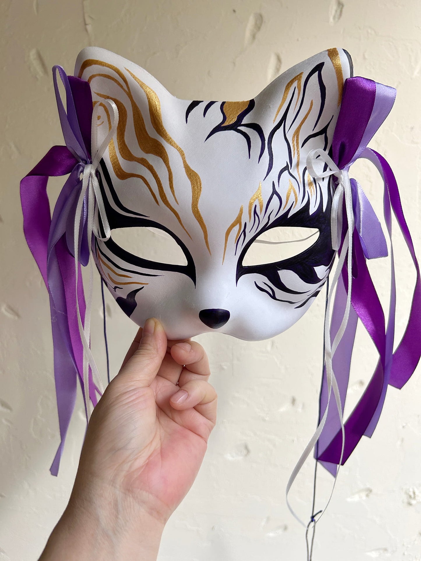 Hand-painted cute Masquerade cat mask kabuki 01