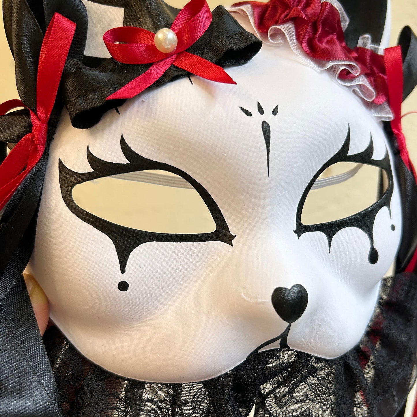 Handmade Masquerade cat mask kabuki 05