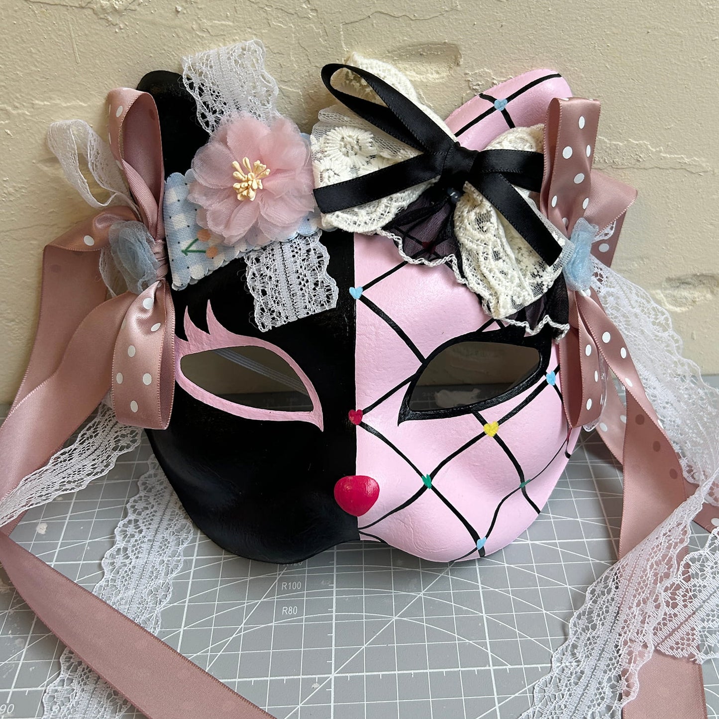 Handmade Masquerade cat mask kabuki 13