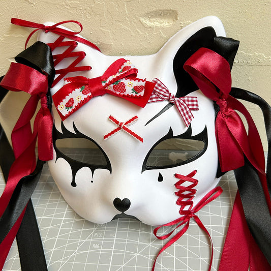Handmade Masquerade cat mask spirit kabuki 01