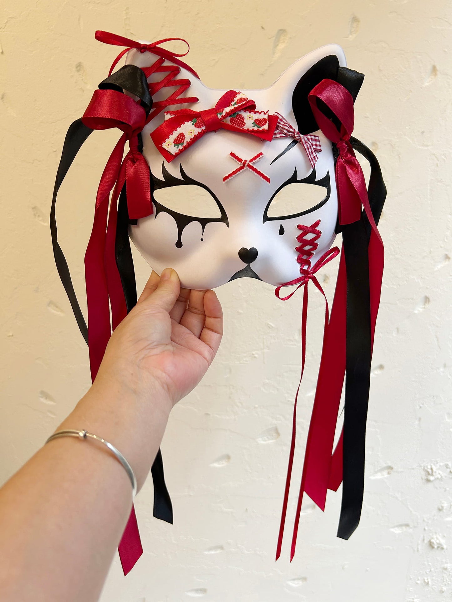 Handmade Masquerade cat mask spirit kabuki 01