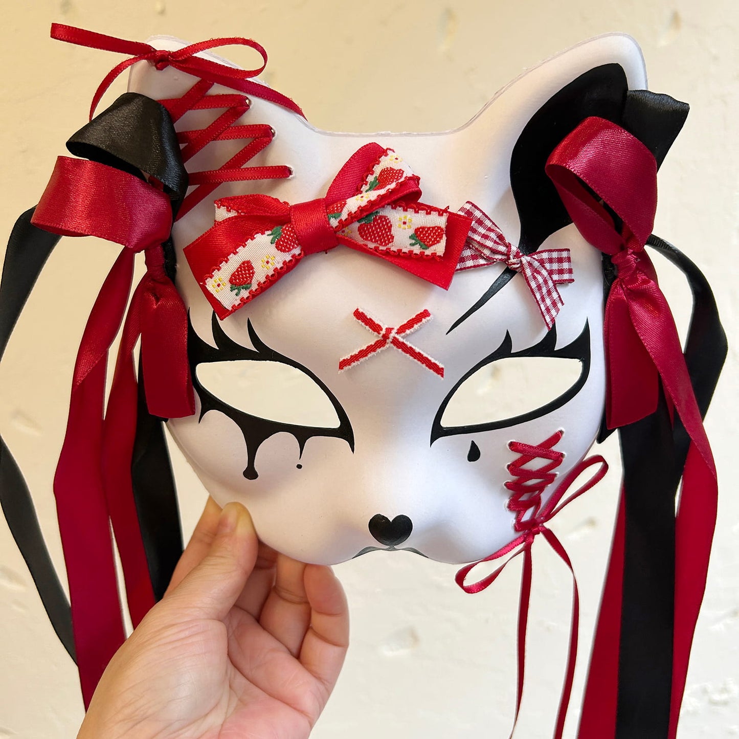 Handmade Masquerade cat mask spirit kabuki 01