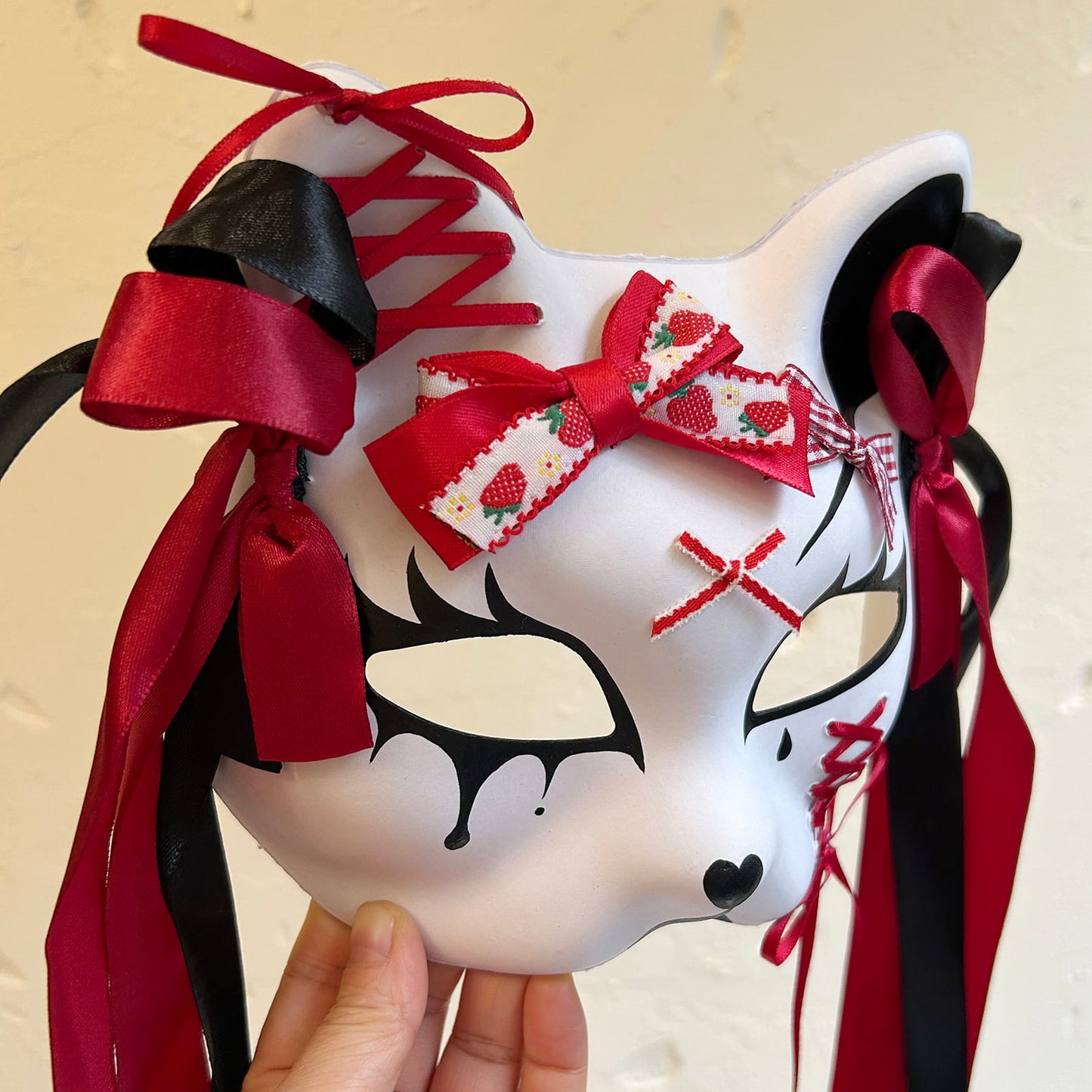 Handmade Masquerade cat mask spirit kabuki 01
