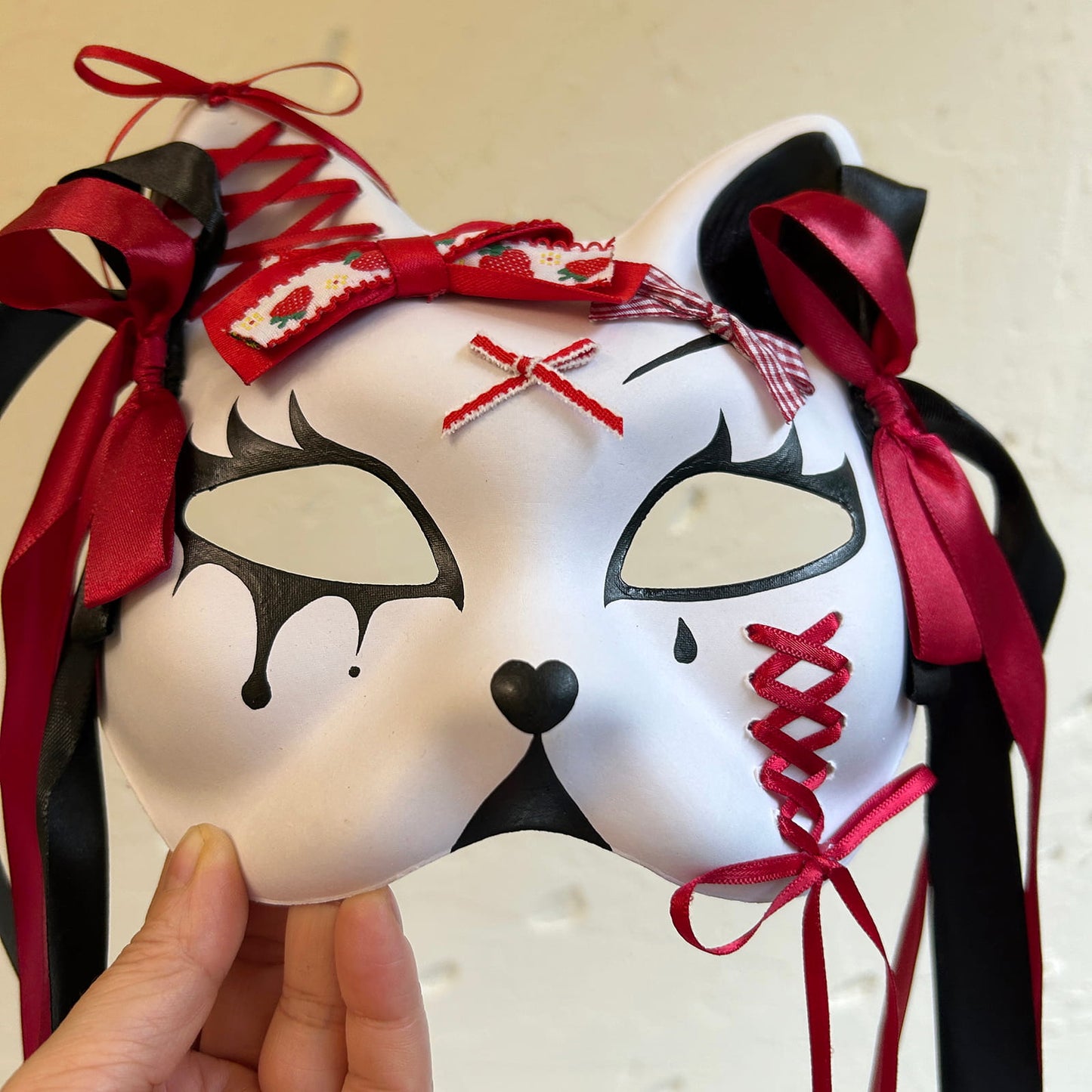 Handmade Masquerade cat mask spirit kabuki 01