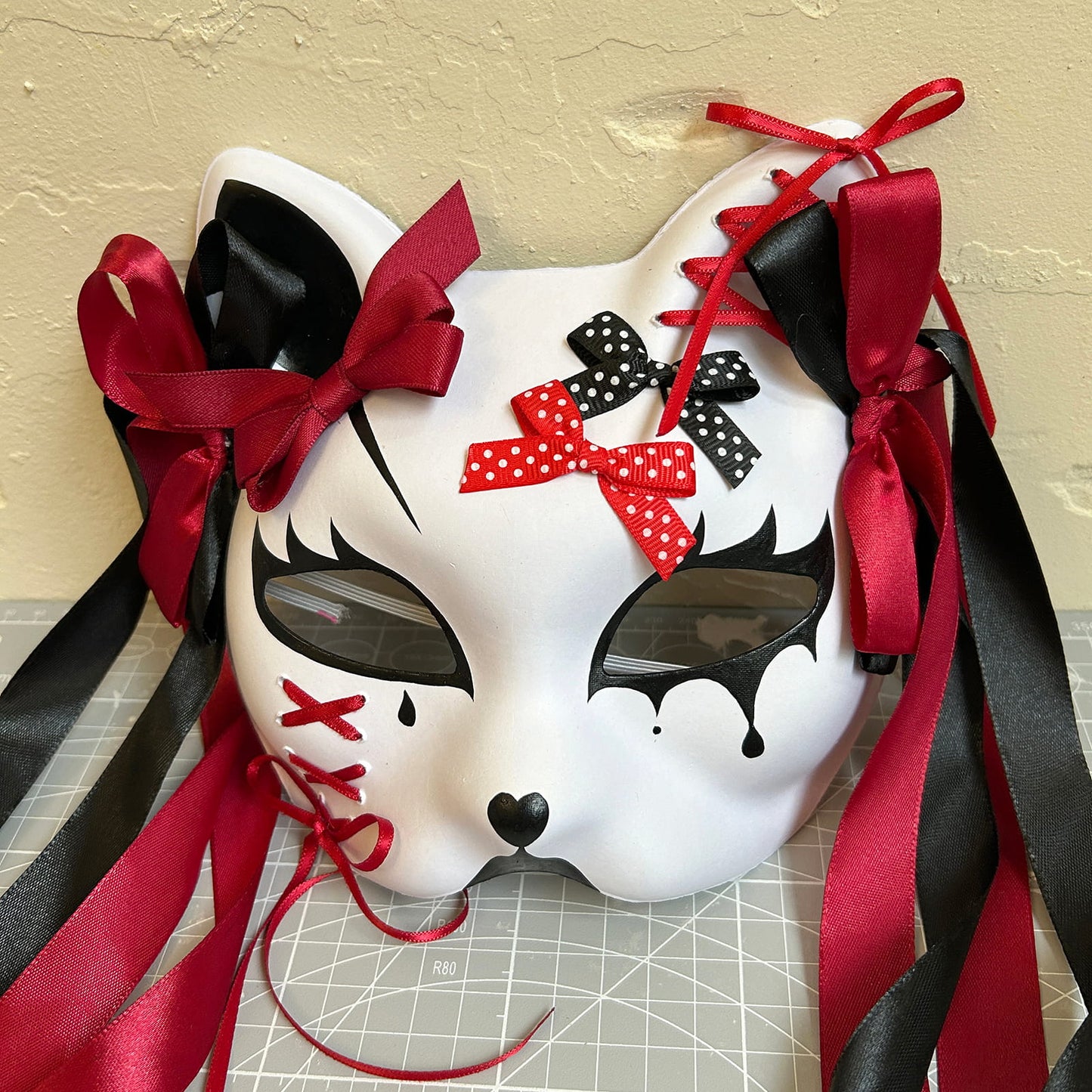 Kabuki cat Mask for Masquerade Costume 01
