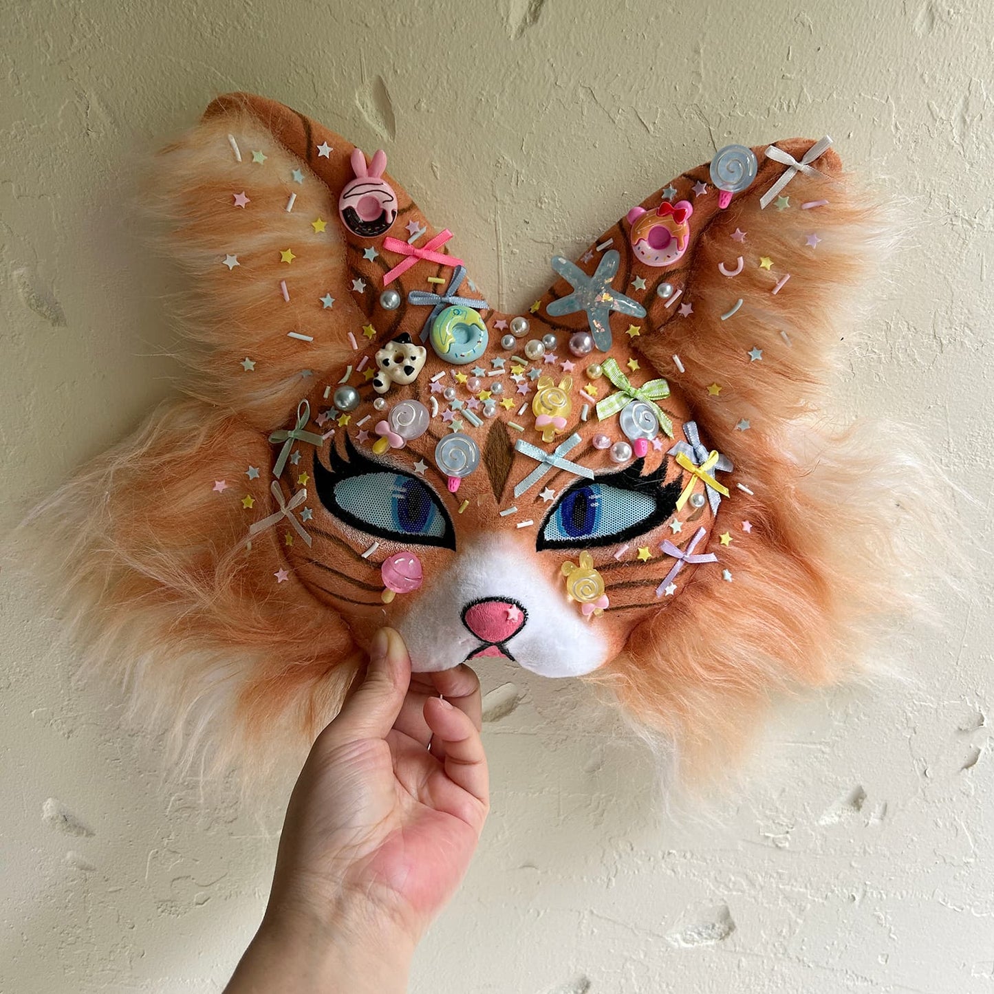 Light brown sweet Therian cat mask 01.