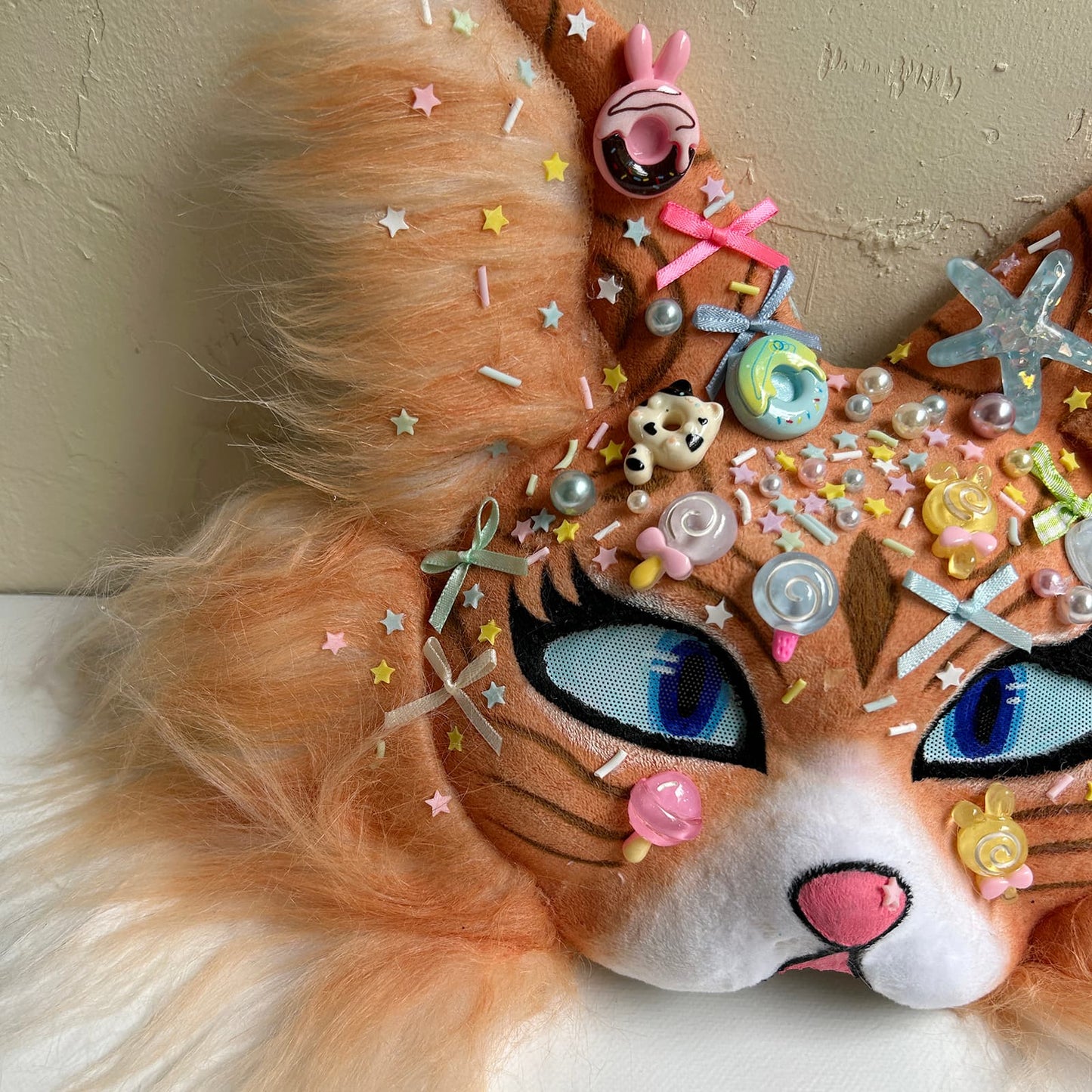 Light brown sweet Therian cat mask 01.