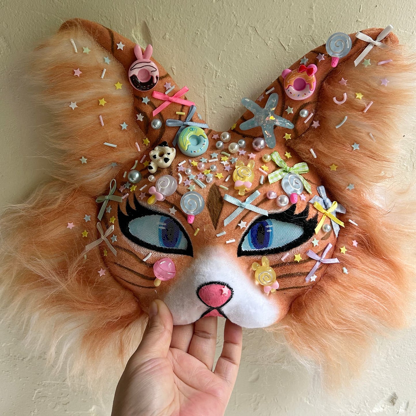 Light brown sweet Therian cat mask 01.