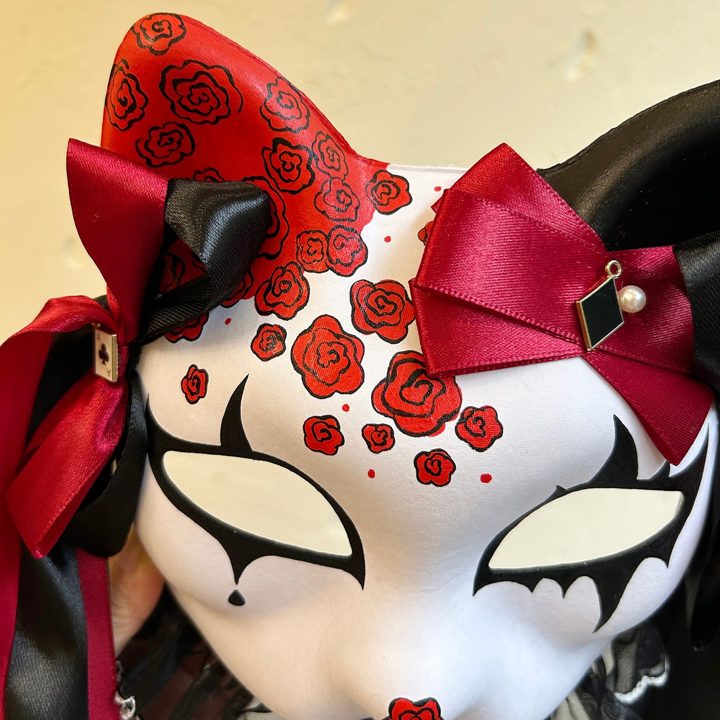 Masquerade Rose cat mask Kitsune spirit kabuki 02