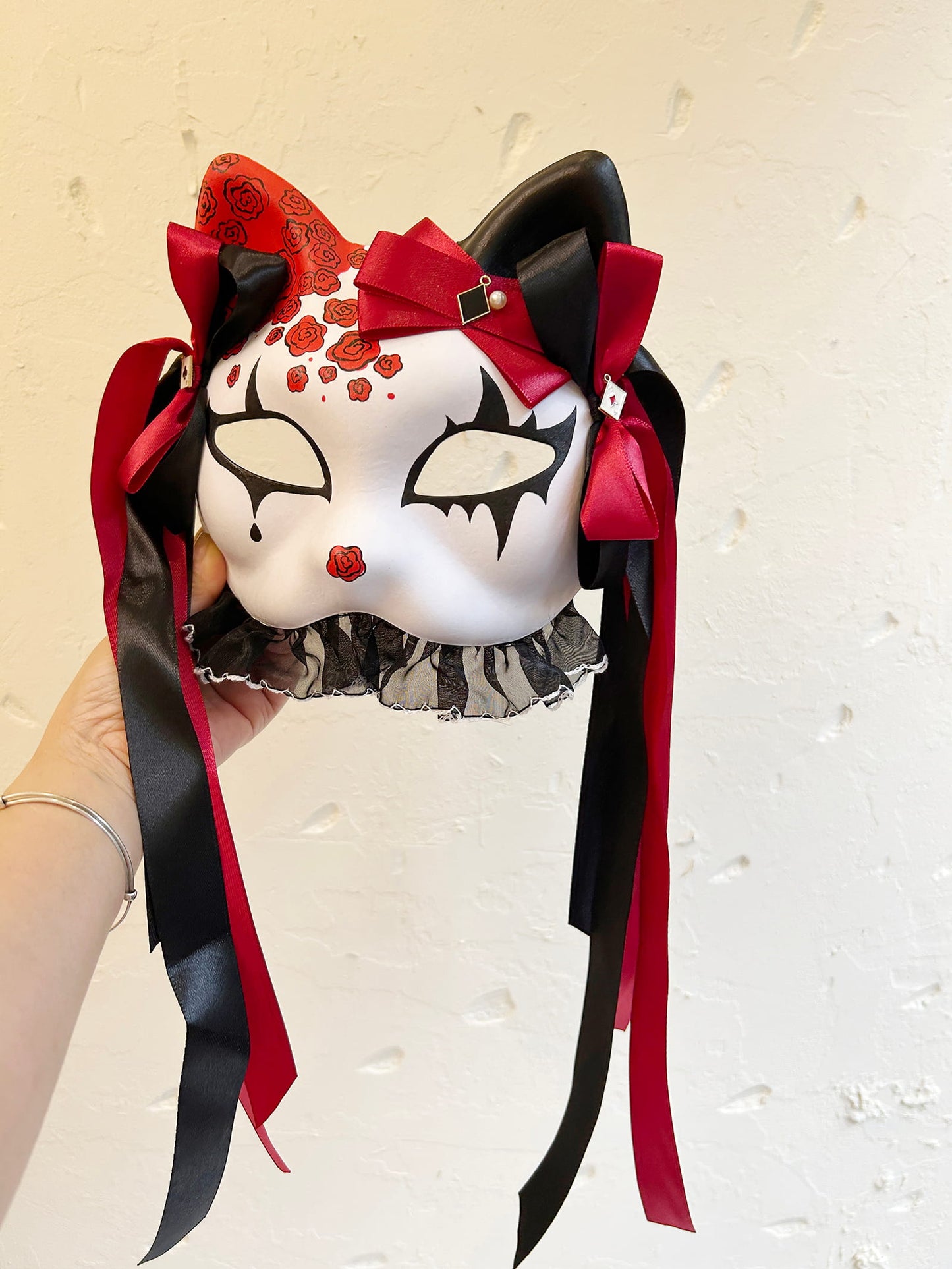 Masquerade Rose cat mask Kitsune spirit kabuki 02