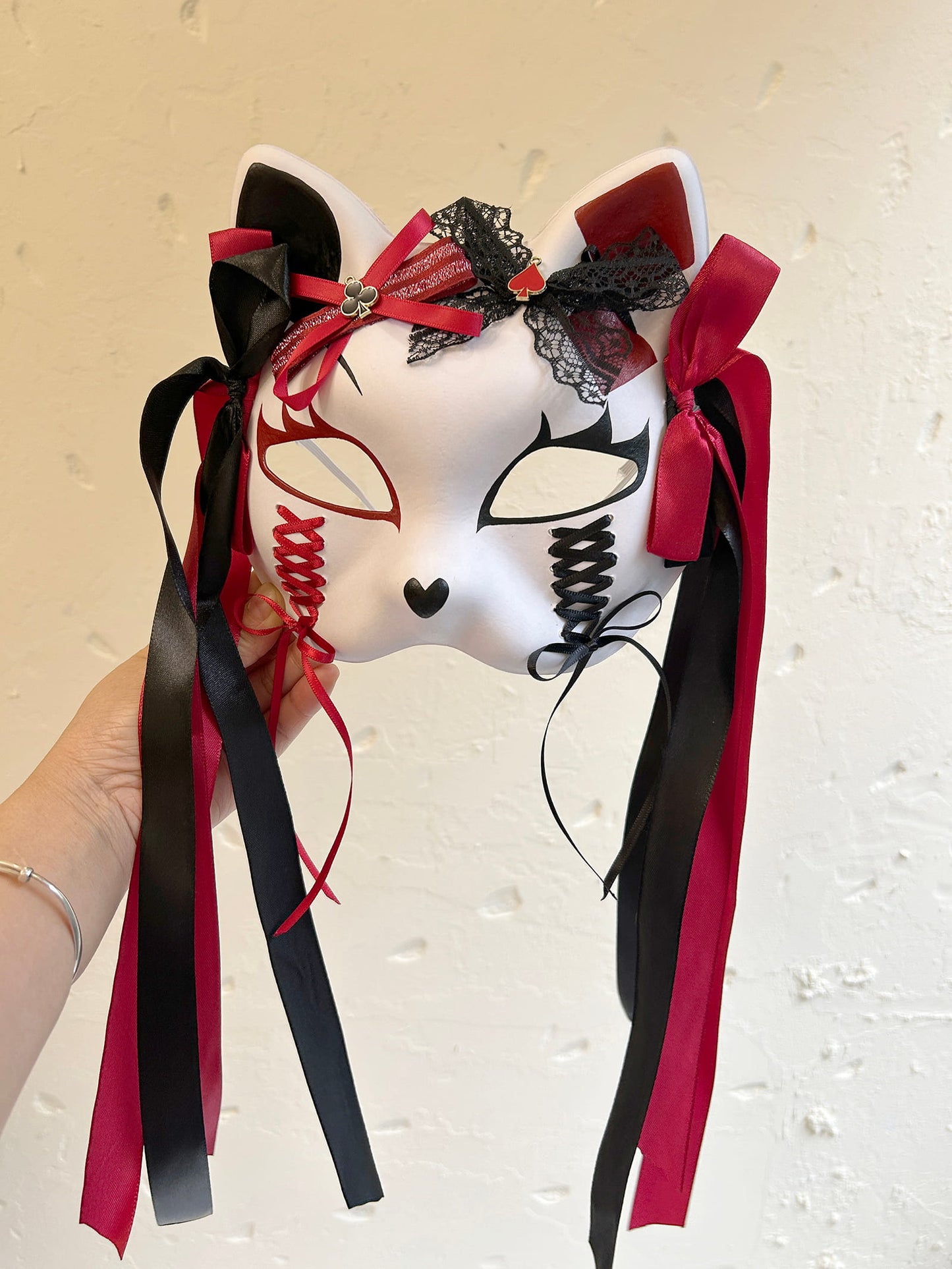 Masquerade cat mask spirit kabuki 01