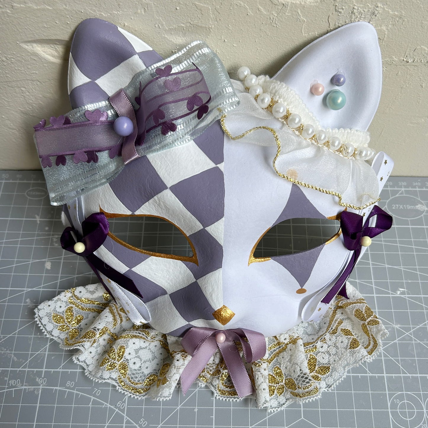 Original design handmade Checkered cat mask Masquerade  kabuki 01