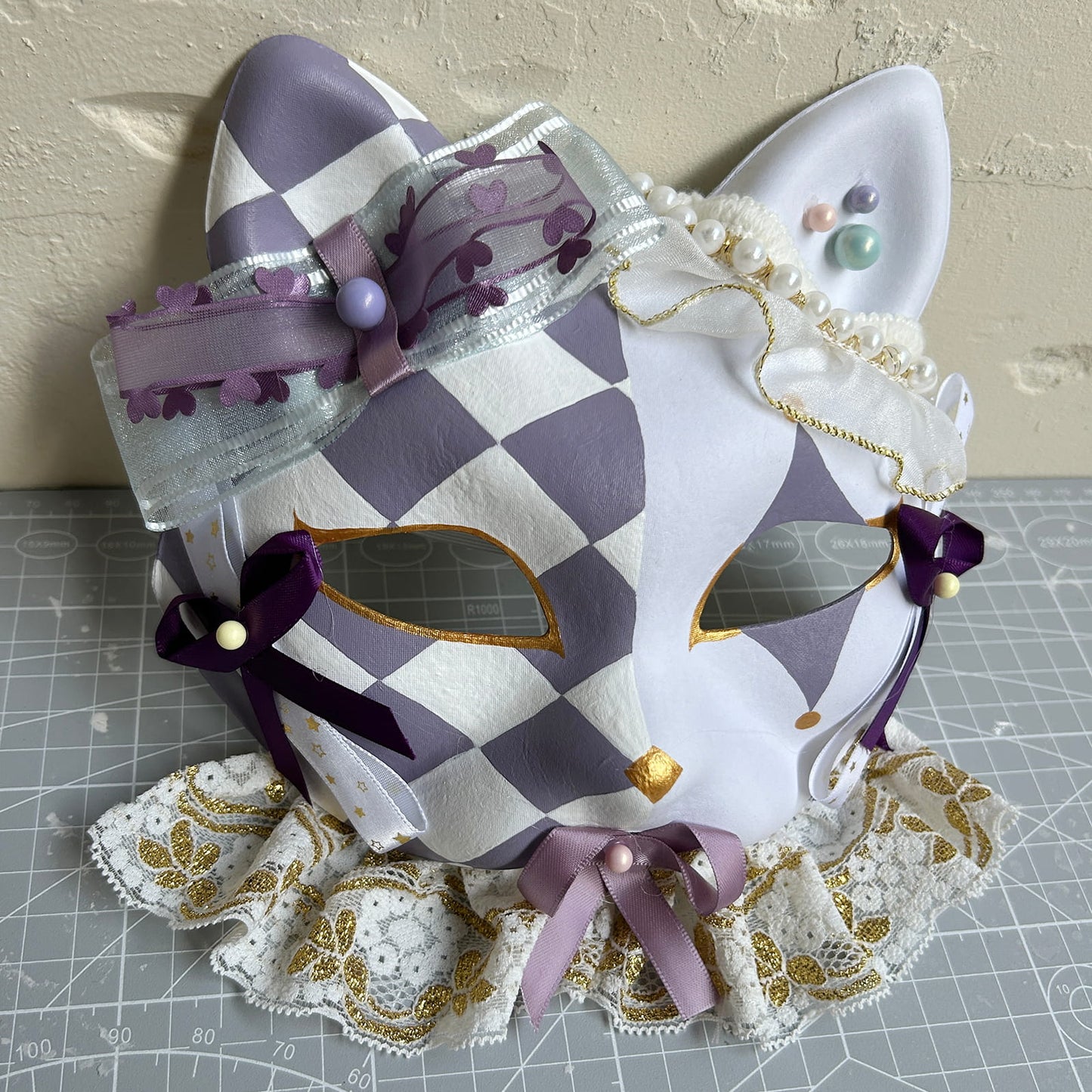 Original design handmade Checkered cat mask Masquerade  kabuki 01
