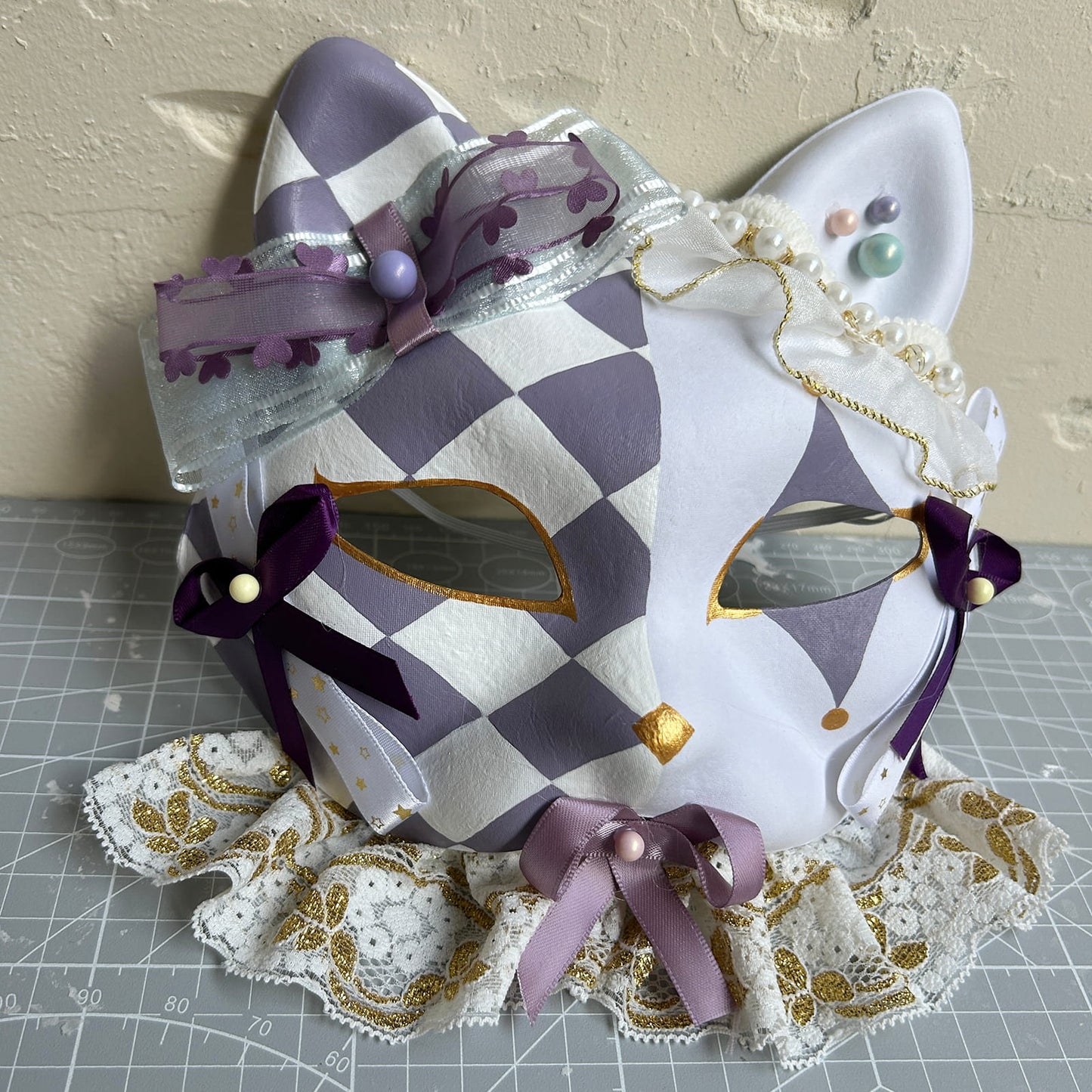 Original design handmade Checkered cat mask Masquerade  kabuki 01