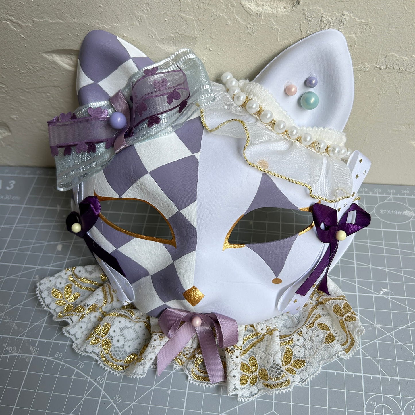 Original design handmade Checkered cat mask Masquerade  kabuki 01