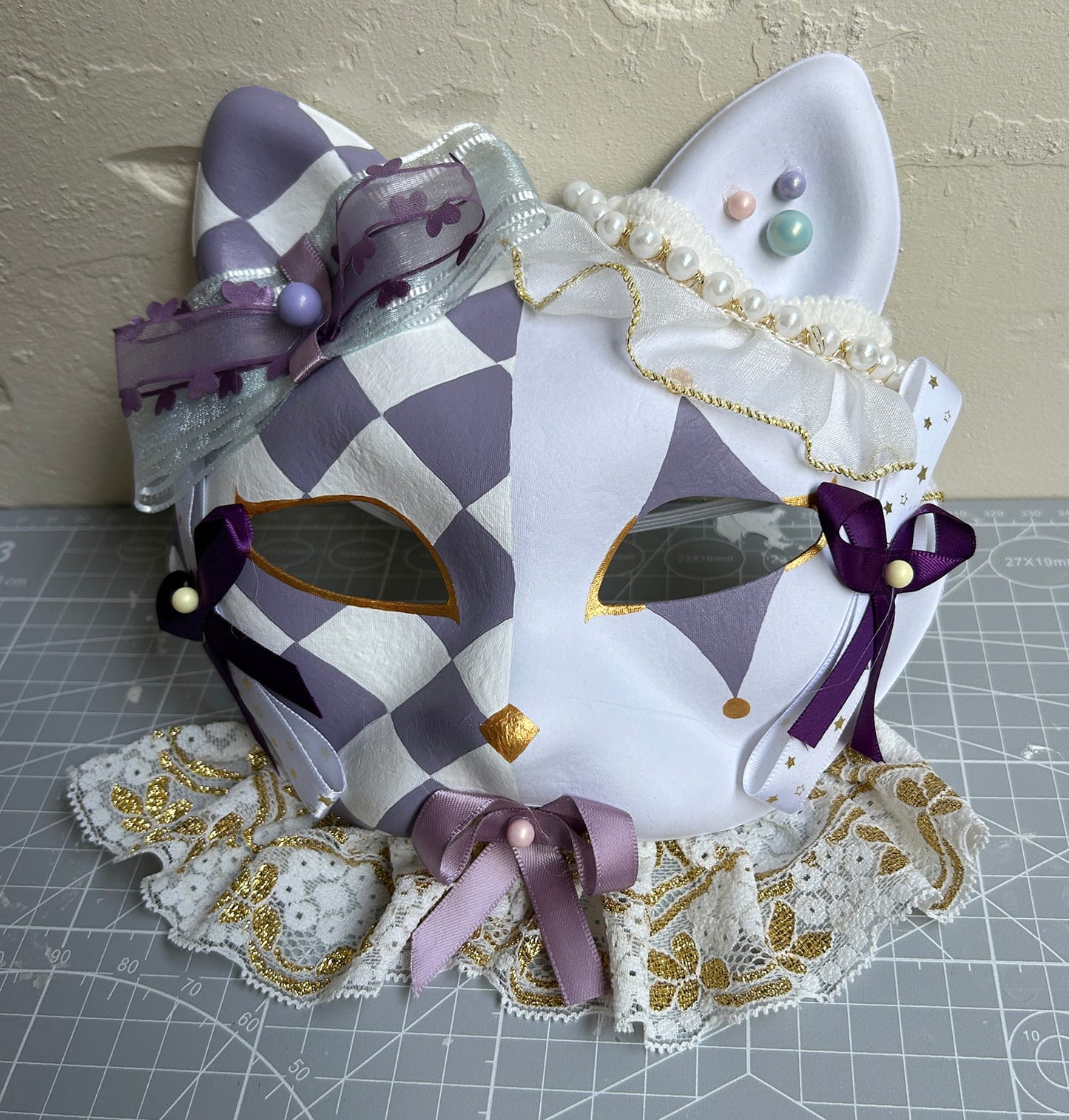 Original design handmade Checkered cat mask Masquerade  kabuki 01