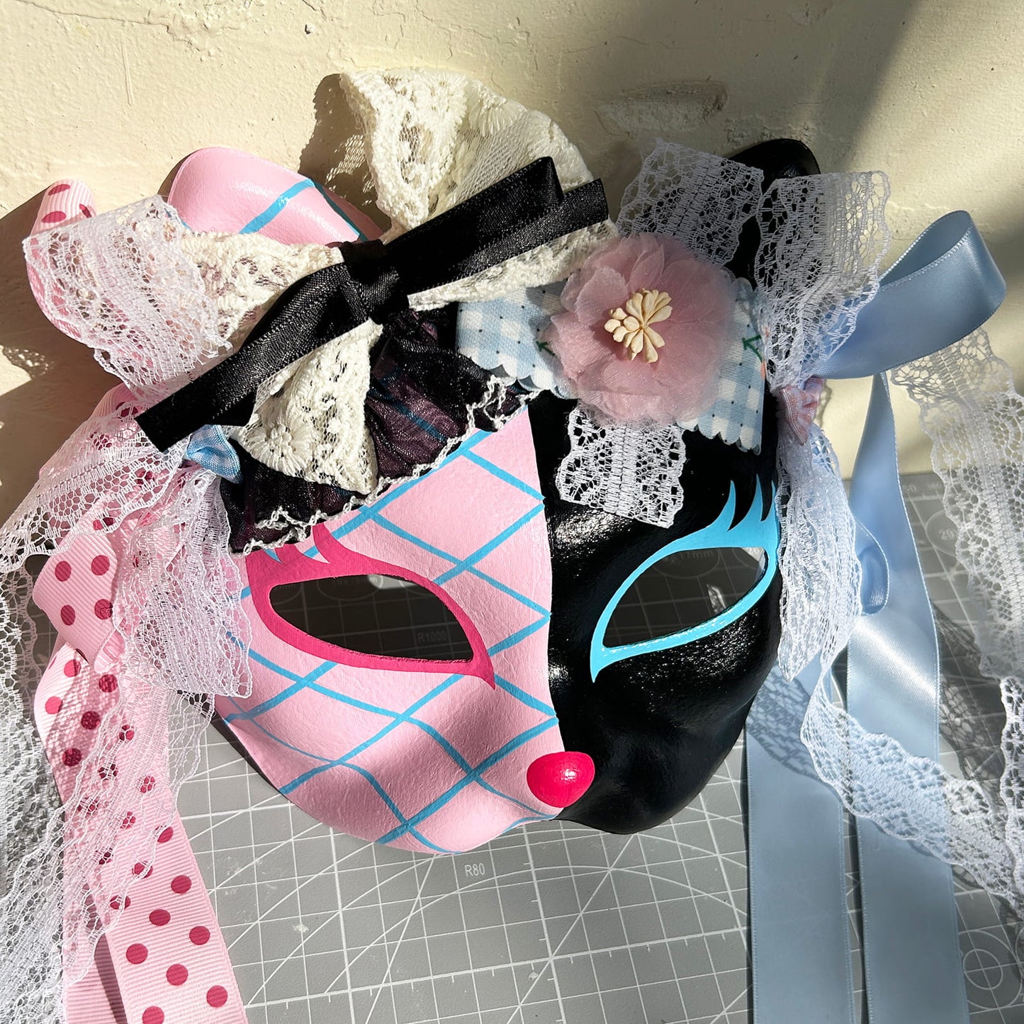 Original design handmade  Pink Check cat mask  kabuki 01