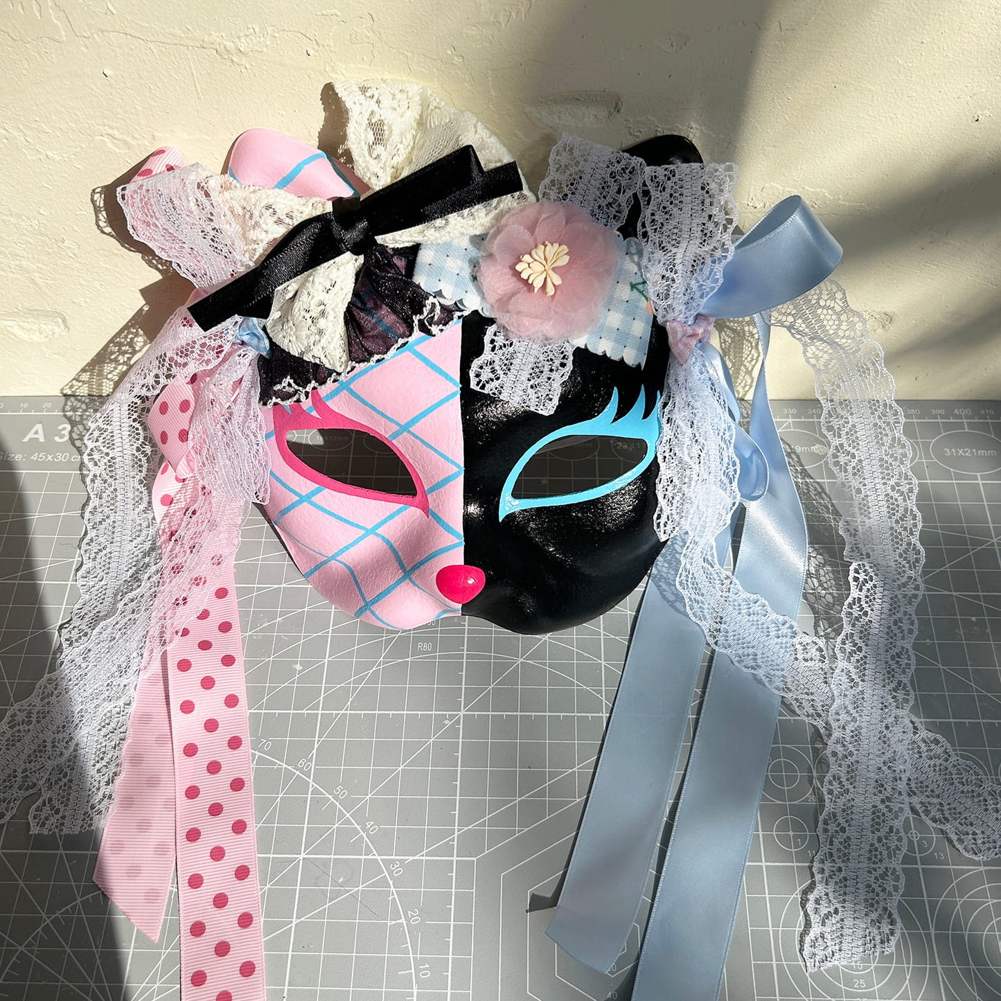 Original design handmade  Pink Check cat mask  kabuki 01
