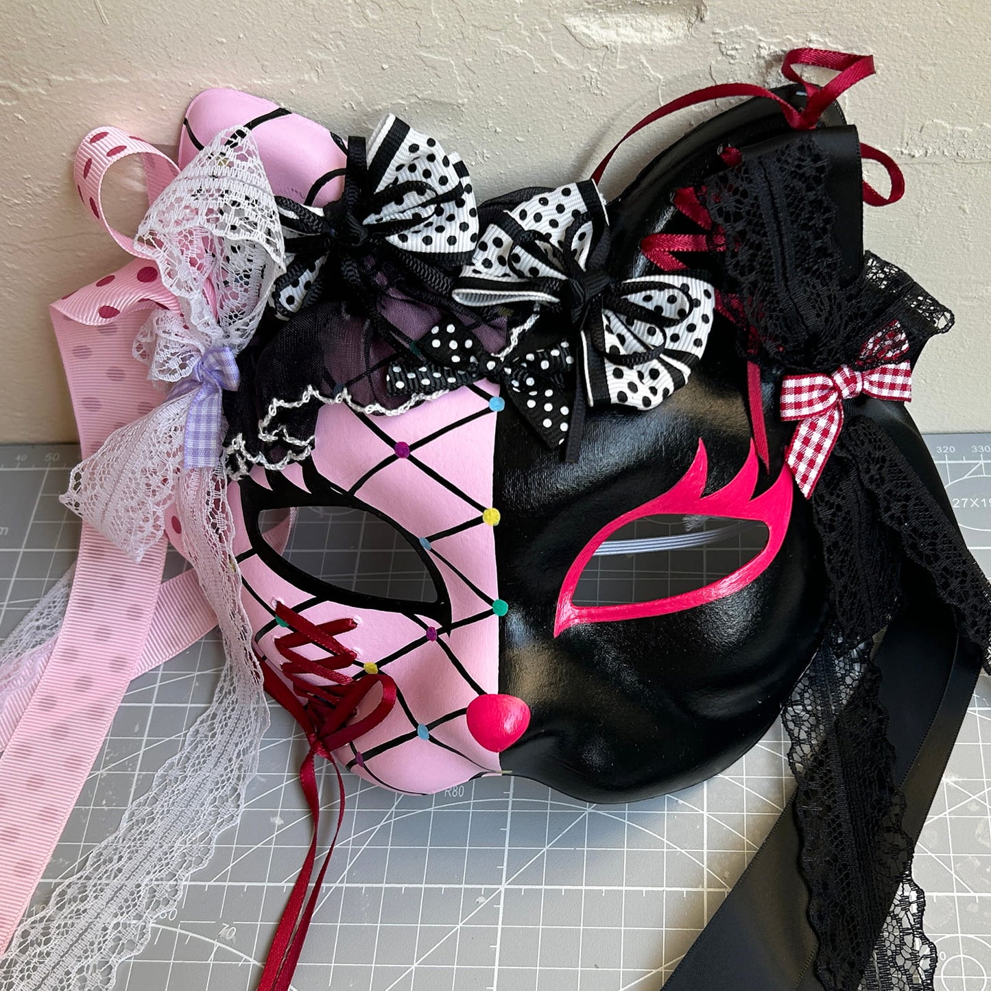 Original design handmade  Pink Check cat mask  kabuki 06