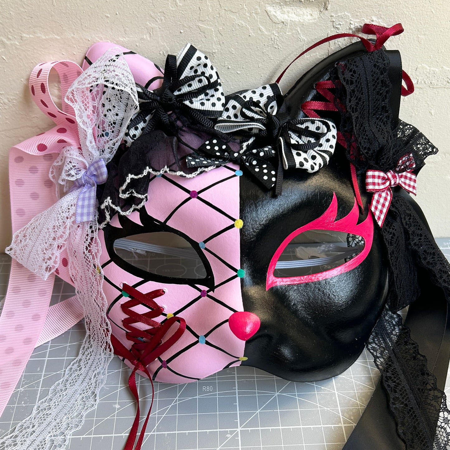 Original design handmade  Pink Check cat mask  kabuki 06