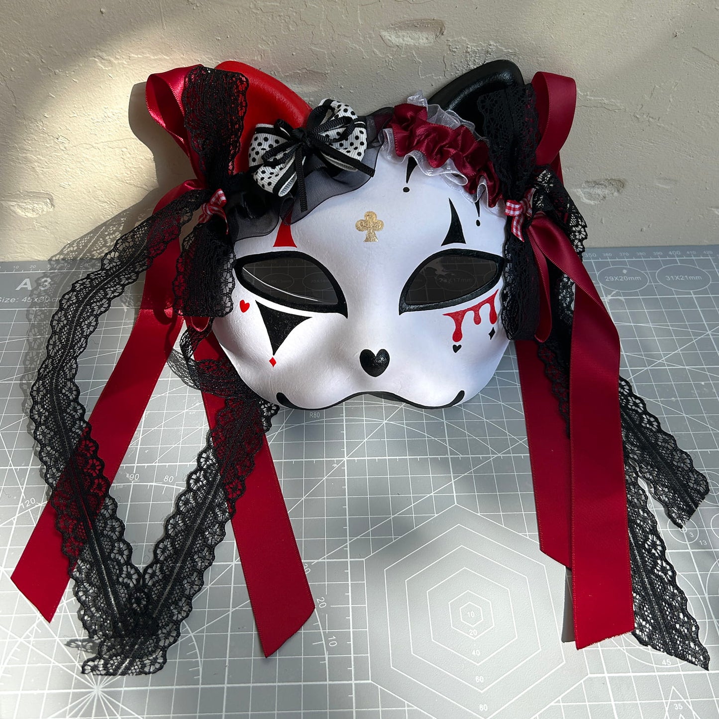 Original handmade cute and cool cat mask, Masquerade Kabuki 01