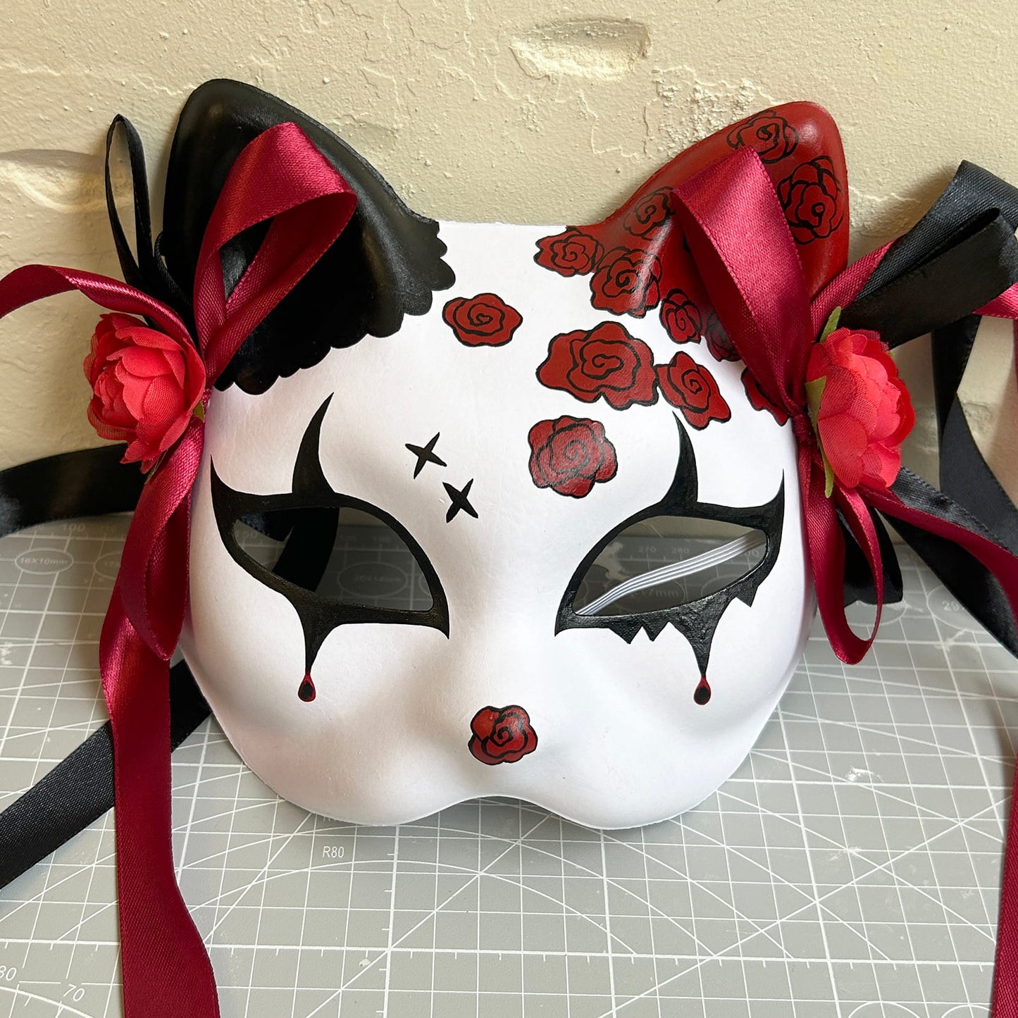 Rose Halloween Masquerade cat mask kitsune spirit kabuki  02
