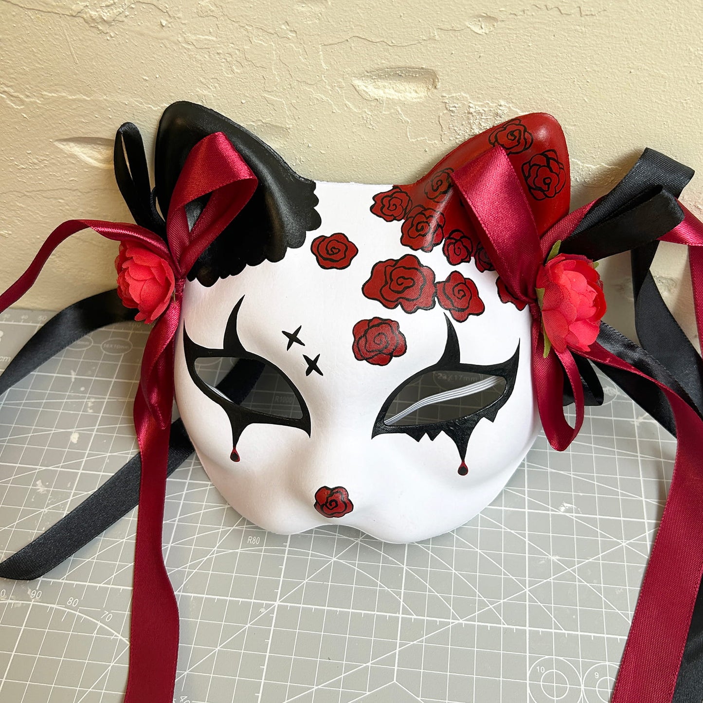 Rose Halloween Masquerade cat mask kitsune spirit kabuki  02