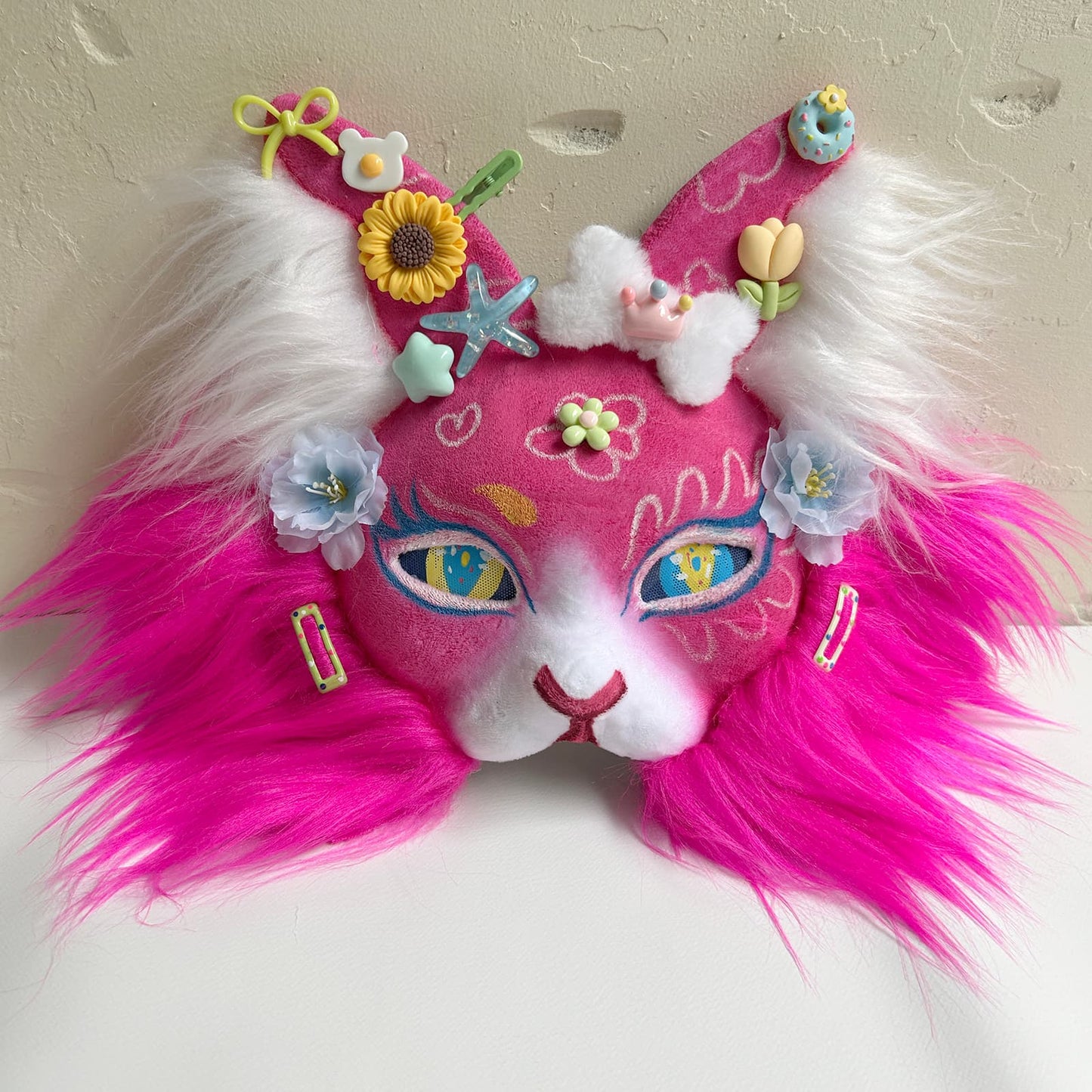 Rose red sweet and cute Therian cat mask 01.