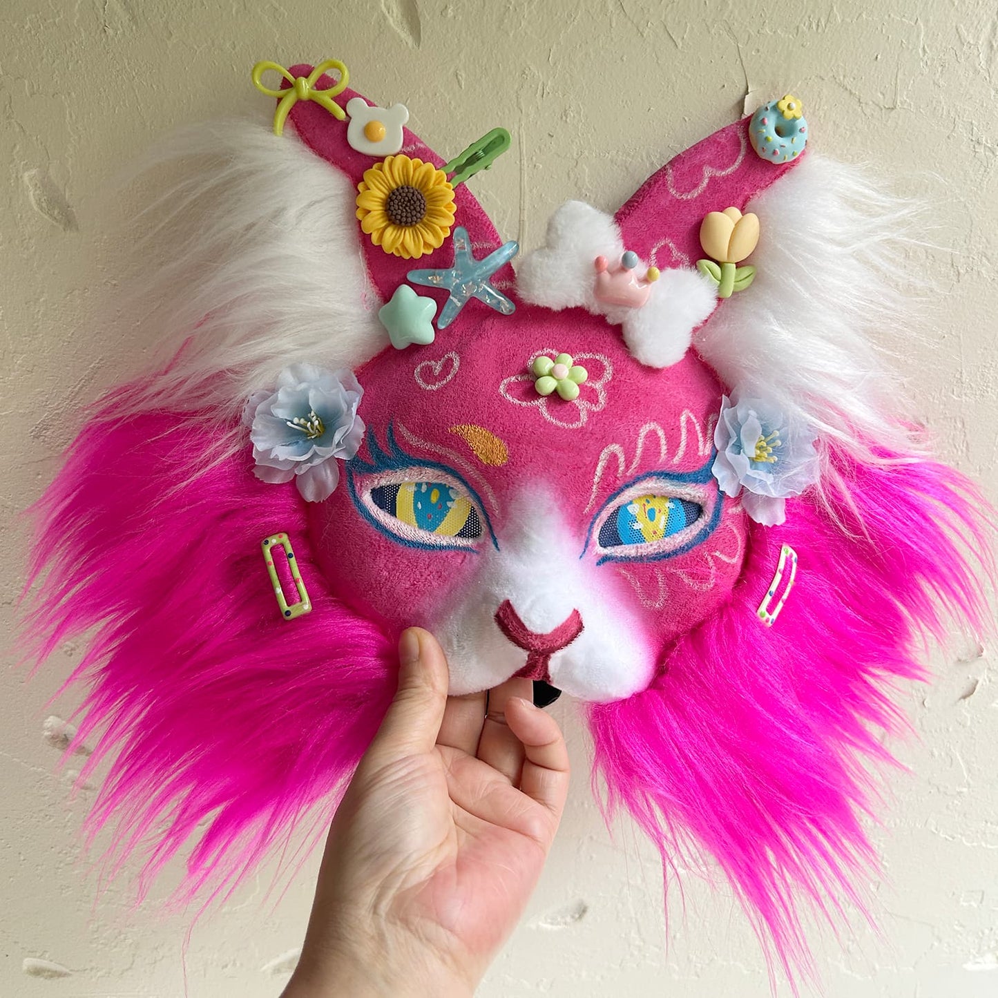 Rose red sweet and cute Therian cat mask 01.