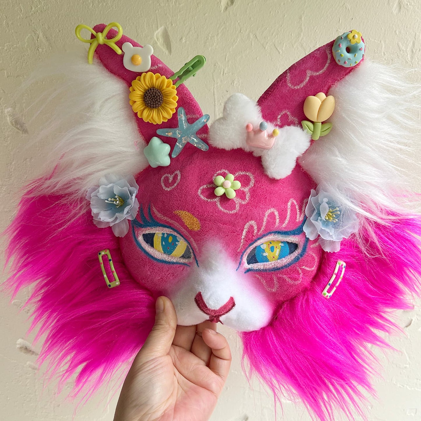 Rose red sweet and cute Therian cat mask 01.